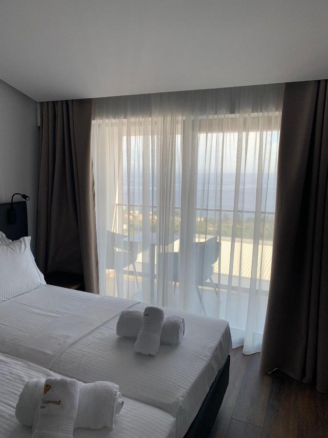 Black Diamond Hotel Dhermi Exterior photo