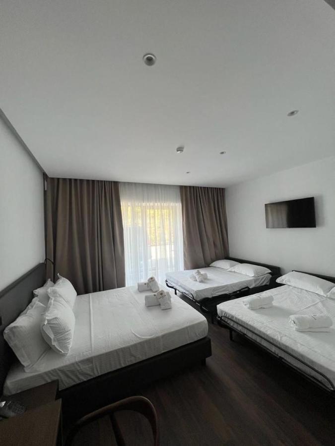 Black Diamond Hotel Dhermi Exterior photo