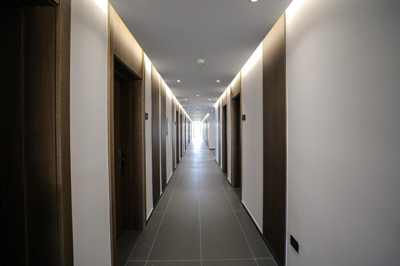 Black Diamond Hotel Dhermi Exterior photo