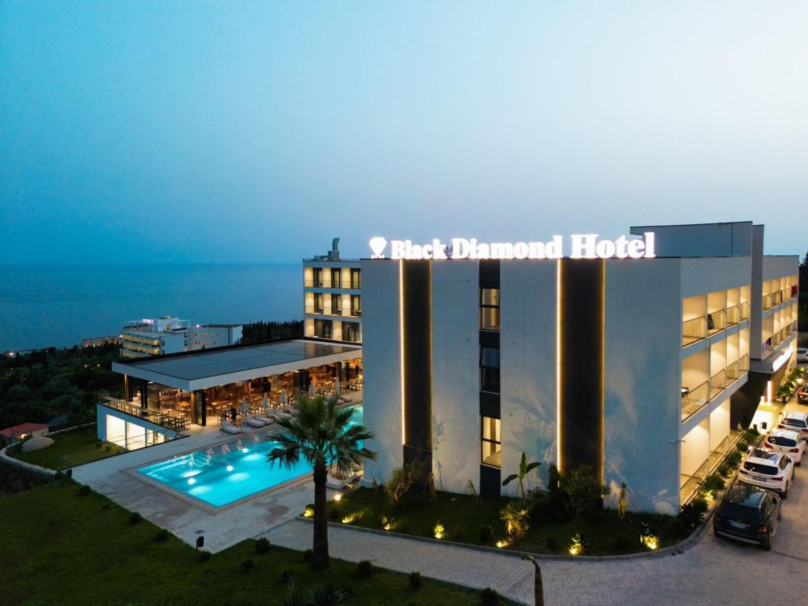 Black Diamond Hotel Dhermi Exterior photo